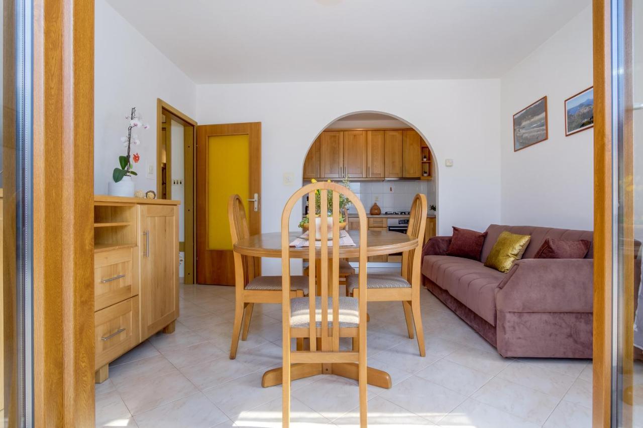 Apartments Franjo Mali Losinj Exterior photo